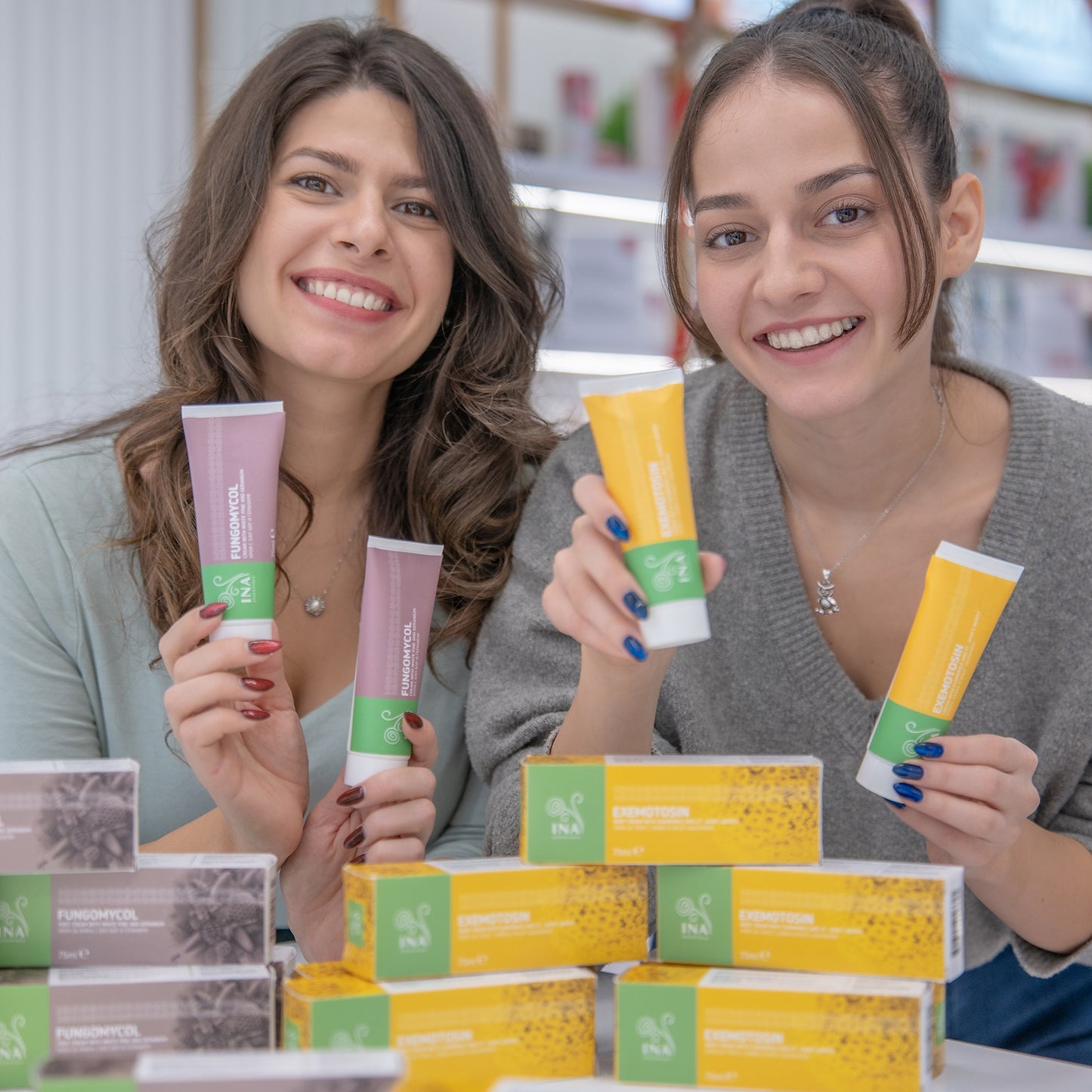 Cremă 2 în 1 pentru Ciuperca Unghiilor și pielea uscată și crăpată - cu Pin alb, Uree și Geranium