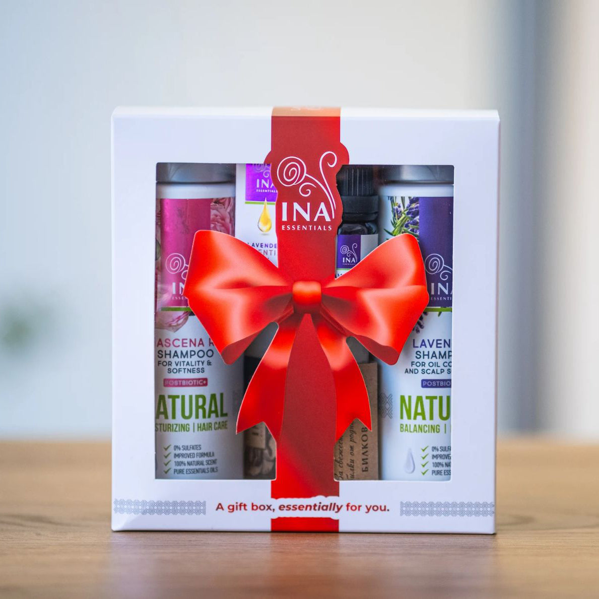 Cutia Cadou InaEssentials (17,8 cm × 14,7 cm × 5 cm)